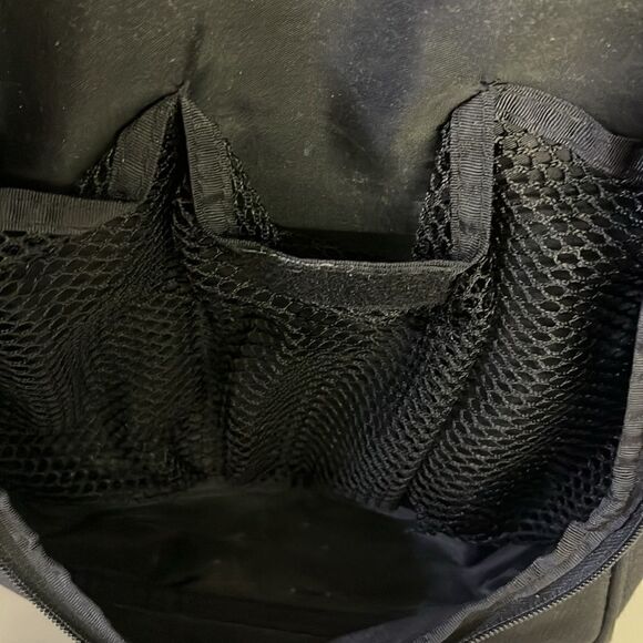 Unbranded Black Travel Toiletries Hanging Bag Hook and Loop Removable Component - Picture 9 of 13